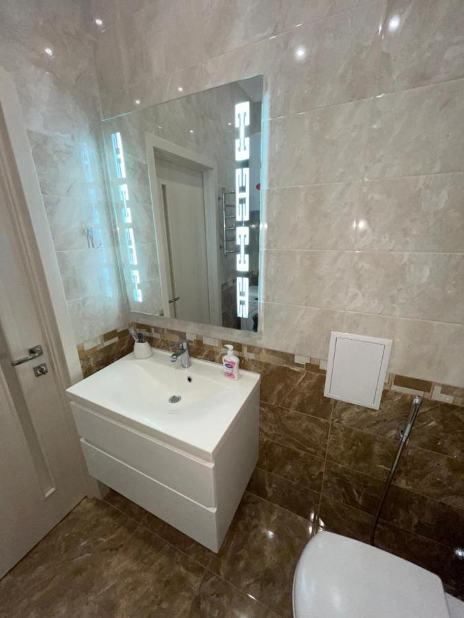 Sea View Kadorr Suite Odessa Buitenkant foto
